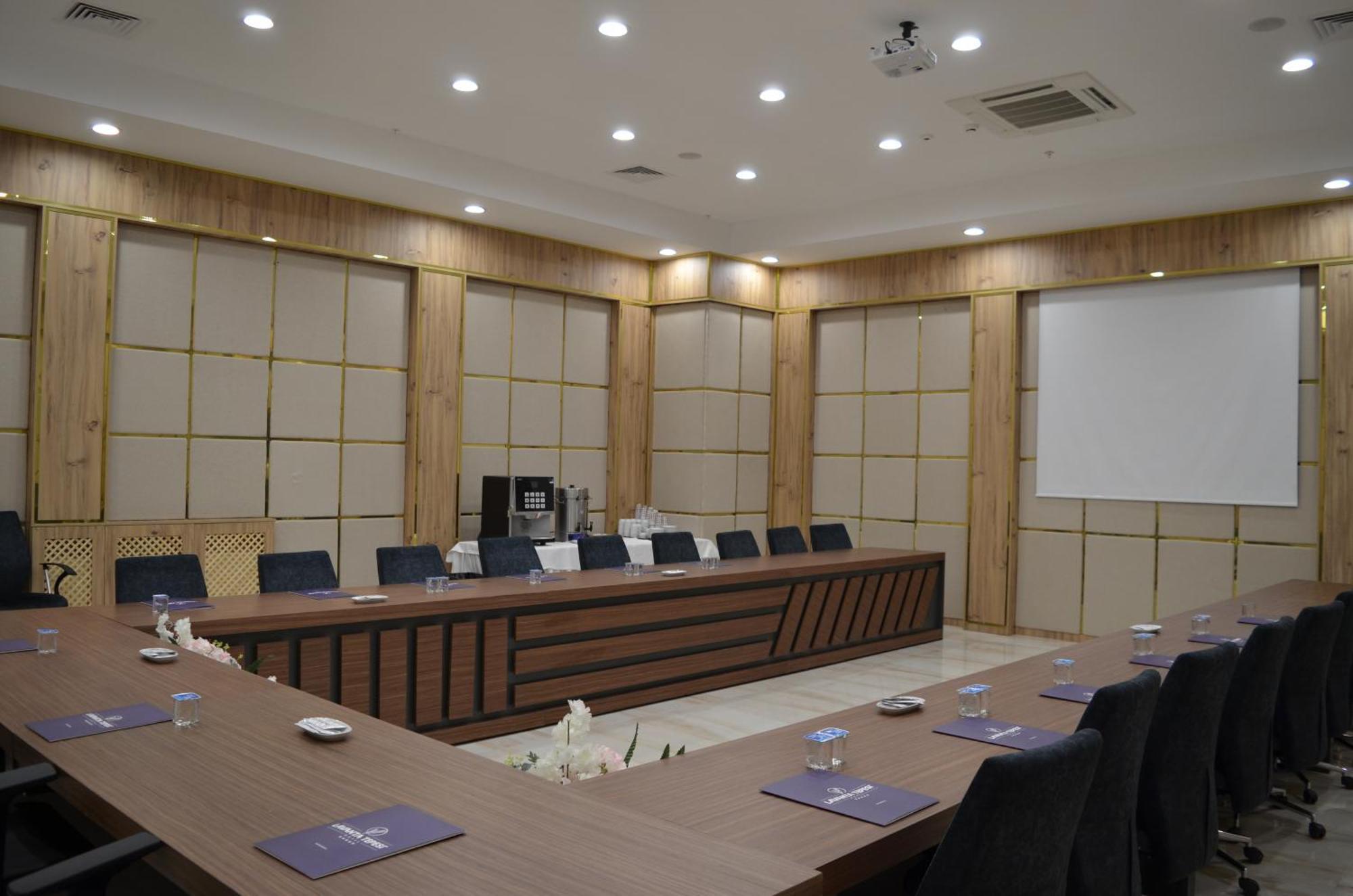 Lavanta Tepesi Hotel Ve Spor Tesisleri Burdur Extérieur photo